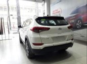 Bán xe Hyundai Tucson đời 2019, màu trắng