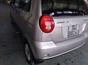 Cần bán lại xe Chevrolet Spark 2011, màu bạc, xe gia đình