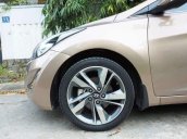 Bán ô tô Hyundai Elantra AT năm sản xuất 2015