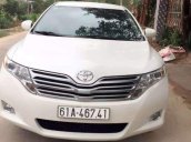 Bán Toyota Venza đời 2009, màu trắng, nhập khẩu  