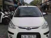 Cần bán lại xe Hyundai Grand i10 AT 2010, màu trắng, nhập khẩu, máy móc êm ru