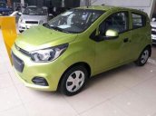 Bán ô tô Chevrolet Spark Van đời 2018, giá cạnh tranh