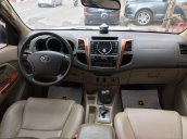 Bán Toyota Fortuner Sportivo đời 2011, số tự động, máy xăng