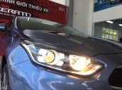 Cần bán xe Kia Cerato Delux năm sản xuất 2018, màu xanh lam, giá 559tr