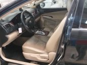 Bán Toyota Camry 2.0E 2012, màu đen, xe gia đình mới đi 80.000km, xem xe thích ngay, giá còn fix