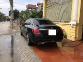 Cần bán gấp xe cũ Mercedes C250 năm sản xuất 2017, màu đen