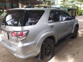 Chính chủ bán xe Toyota Fortuner đời 2015, màu bạc, xe nhập