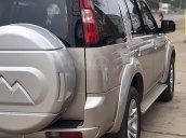 Bán Ford Everest 2.5 AT Limited đời 2015, màu hồng phấn, số tự động