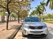 Bán xe Kia Sorento GAT 2017, máy xăng, màu bạc