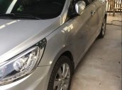 Cần bán gấp Hyundai Accent đời 2017, màu bạc, bánh sơ cua chưa chạm đất