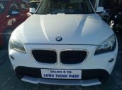 Cần bán BMW X1 AT năm sản xuất 2010, xe đẹp từ trong ra ngoài từ đầu đến đuôi