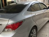 Cần bán gấp Hyundai Accent đời 2017, màu bạc, bánh sơ cua chưa chạm đất