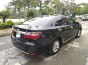 Chính chủ bán Toyota Camry 2.0E sản xuất 2016, màu đen