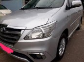 Bán Toyota Innova E đời 2014, màu bạc số sàn, giá chỉ 445 triệu