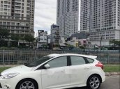 Bán Ford Focus năm 2013, màu trắng 