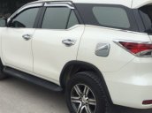 Cần bán gấp xe cũ Toyota Fortuner AT đời 2017, màu trắng