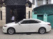 Bán xe Lexus ES 250 năm sản xuất 2015, màu trắng