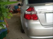 Bán Daewoo Gentra sản xuất 2008, màu bạc, xe gia đình sử dụng rất kĩ