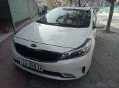 Bán Kia Cerato 1.6 MT năm sản xuất 2018, màu trắng, Odo 8000km siêu mới