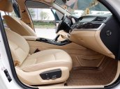 Cần bán xe BMW 5 Series 520i sản xuất 2014, xe nhập