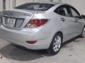 Gia đình bán ô tô Hyundai Accent đời 2011, màu bạc, nhập khẩu, 295tr