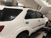 Bán Toyota Fortuner 2.7 V năm sản xuất 2016, màu trắng còn mới