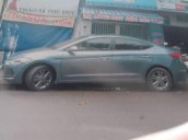 Cần bán Hyundai Elantra AT năm sản xuất 2016, nhập khẩu, biển số TPHCM