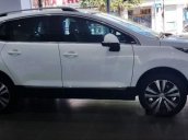 Bán Peugeot 3008 FaceLift đời 2018, màu trắng