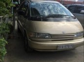 Cần bán xe Toyota Previa năm sản xuất 1991, màu vàng, nhập khẩu