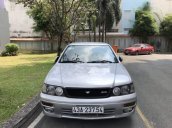 Cần bán xe Nissan Bluebird AT năm sản xuất 2005, màu bạc, xe đẹp