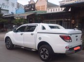 Bán ô tô Mazda BT 50 AT đời 2016, màu trắng, xe cực đẹp tư trong ra ngoài