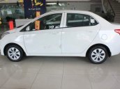 Bán Hyundai Grand i10 2018, màu trắng, 350tr