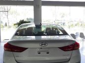 Bán ô tô Hyundai Elantra sản xuất năm 2018, 734 triệu