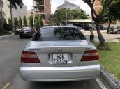 Cần bán xe Nissan Bluebird AT năm sản xuất 2005, màu bạc, xe đẹp