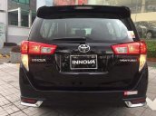 Toyota Tân Cảng - Ưu đãi xe Innova 2.0 Venturer - Trả trước 200tr nhận xe - LH 0933000600