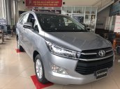 Toyota Hùng Vương bán xe Innova E sản xuất 2019, màu bạc, giá 746 triệu