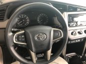 Toyota Hùng Vương bán xe Innova E sản xuất 2019, màu bạc, giá 746 triệu