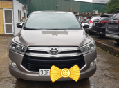 Cần bán xe Toyota Innova năm 2018 màu nâu, giá tốt