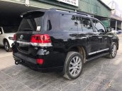 Bán ô tô Toyota Land Cruiser VX 4.6 V8 đời 2019, màu đen, nhập khẩu nguyên chiếc