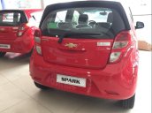 Cần bán Chevrolet Spark đời 2018, màu đỏ, 257tr