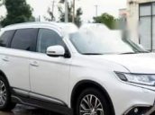 Bán Mitsubishi Outlander CVT Premeum 2018, màu trắng, giá chỉ 980 triệu