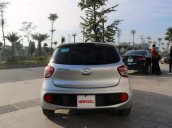 Cần bán lại xe Hyundai Grand i10 1.2AT năm sản xuất 2017, màu bạc