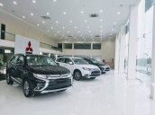 Cần bán xe Mitsubishi Outlander sản xuất 2019, màu trắng, giá tốt