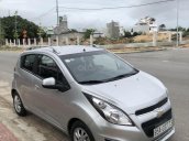 Cần bán xe Chevrolet Spark đời 2013, màu bạc số sàn, giá tốt