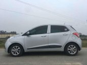 Cần bán Hyundai Grand i10 đời 2014, màu bạc, nhập khẩu nguyên chiếc, giá tốt