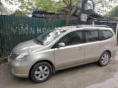 Cần bán xe Nissan Grand livina 1.8AT 2010, màu vàng xe gia đình giá cạnh tranh