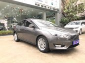 Bán Ford Focus đời 2016, màu xám, nhập khẩu, giá 680tr