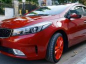 Cần bán Kia Cerato sản xuất năm 2018, màu đỏ, 550 triệu