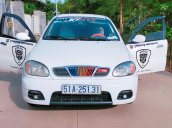 Cần bán lại xe Daewoo Lanos SX năm sản xuất 2004, màu trắng, giá tốt