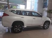 Bán xe Mitsubishi Pajero Sport 4x2 AT Mivec 2018, màu trắng, nhập khẩu nguyên chiếc Thái